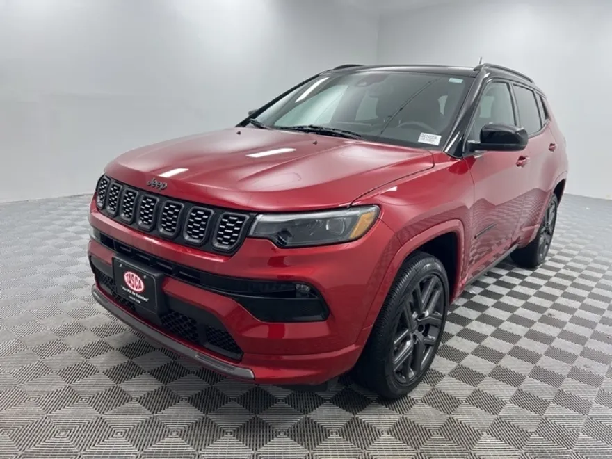 2024 Jeep Compass Limited photo 1