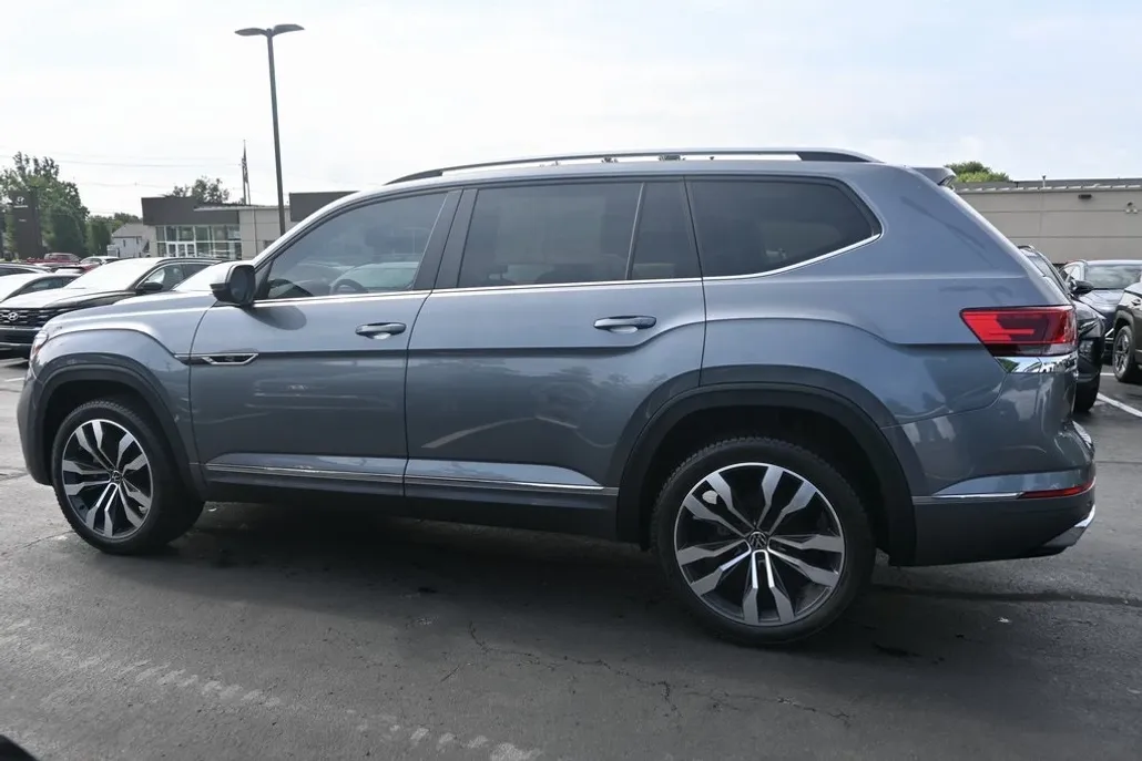 2021 Volkswagen Atlas V6 SEL R-Line photo 1