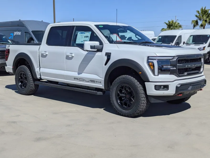 2025 Ford F-150 Lariat photo 1