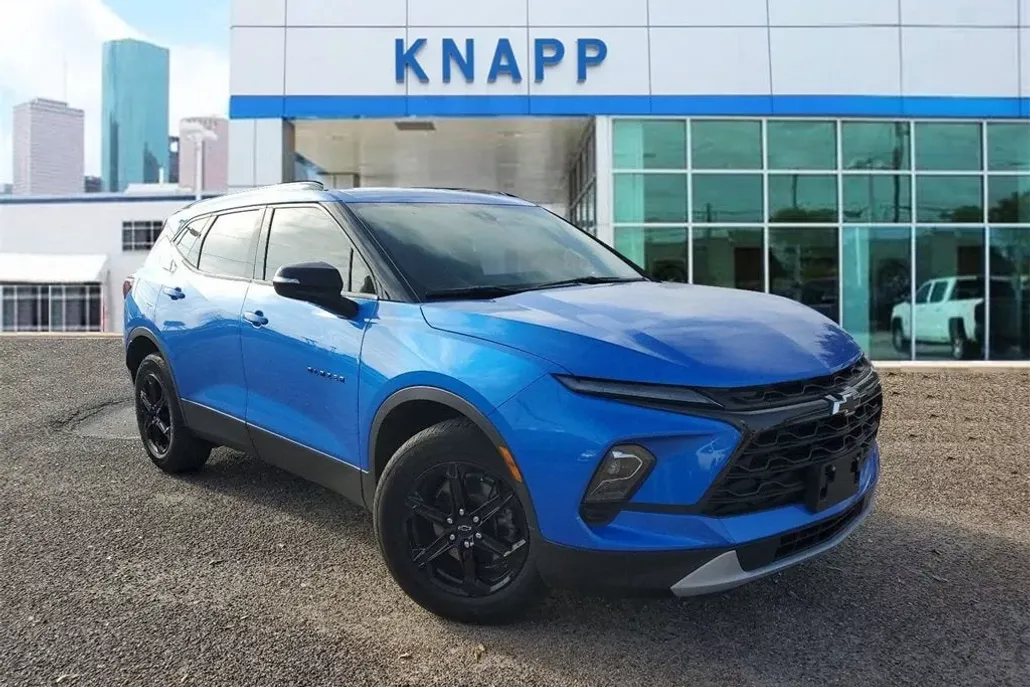 2025 Chevrolet Blazer 3LT photo 1