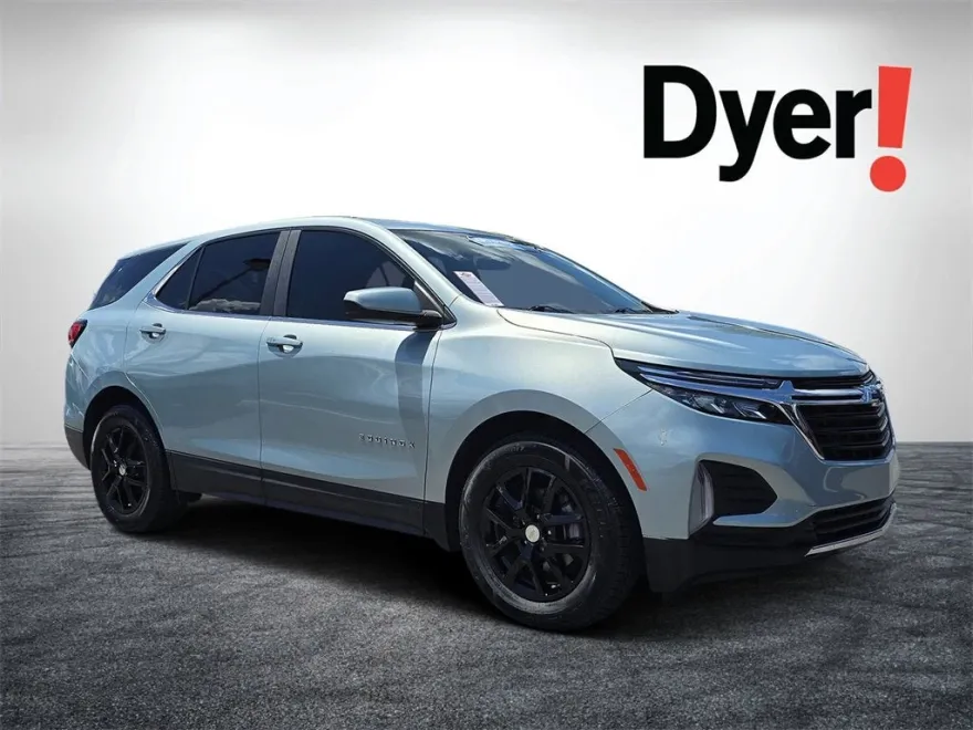 2022 Chevrolet Equinox LT photo 1