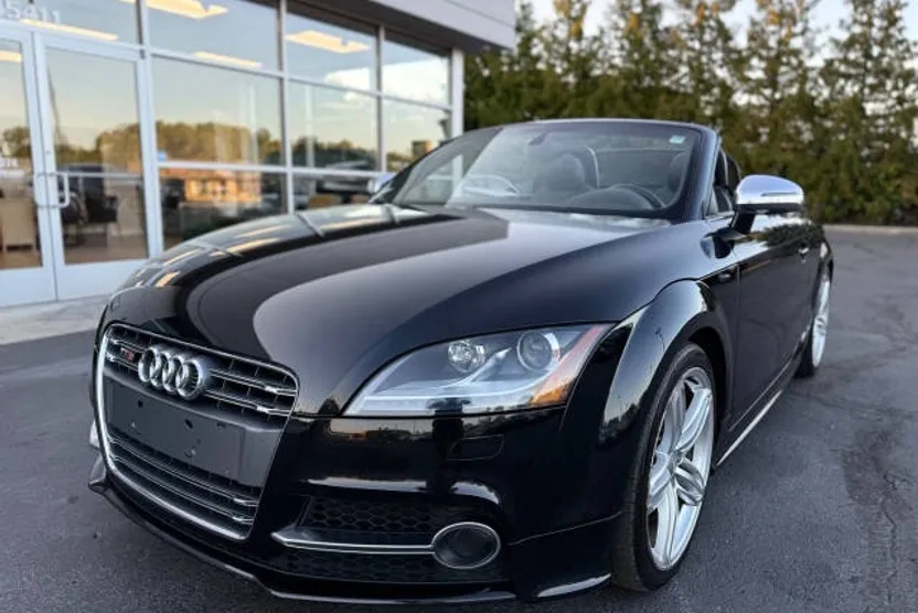 2012 Audi TTS photo 1