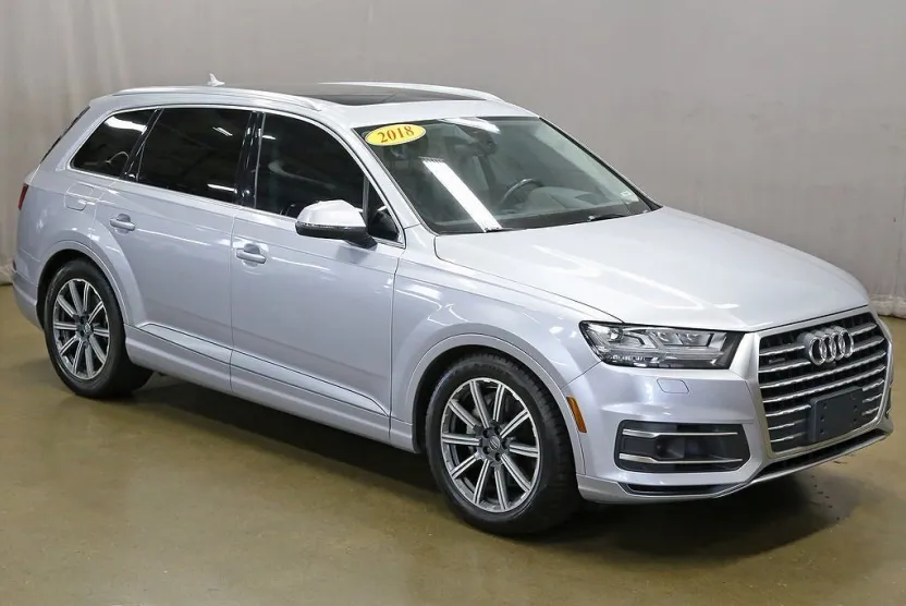 2018 Audi Q7 Prestige photo 1