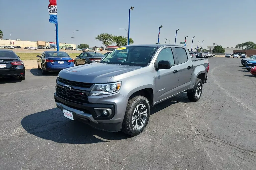 2022 Chevrolet Colorado Z71 photo 1