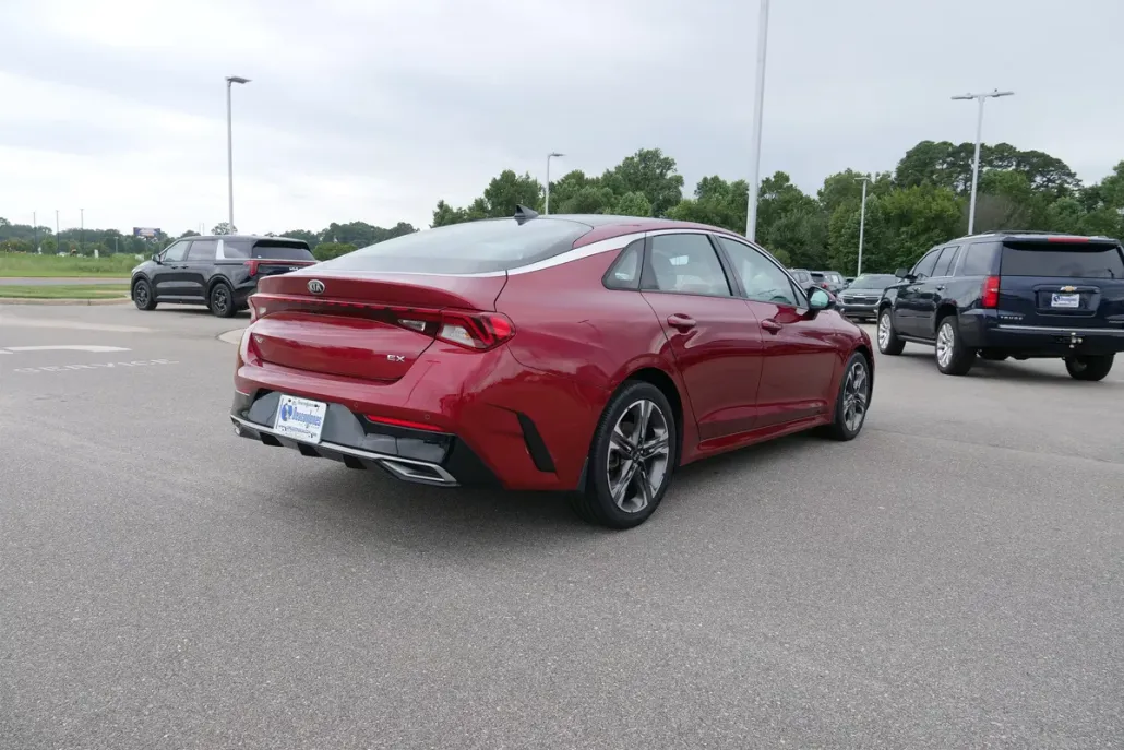 2021 Kia K5 EX photo 1