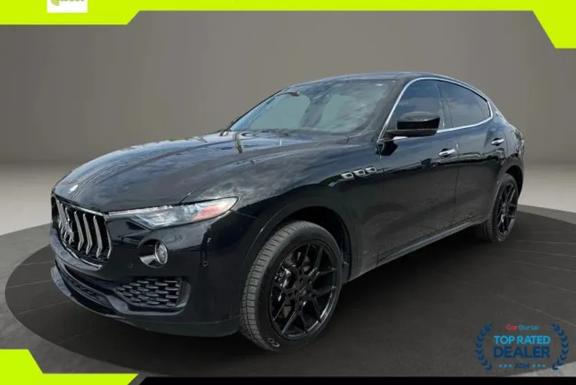 2021 Maserati Levante Base photo 1