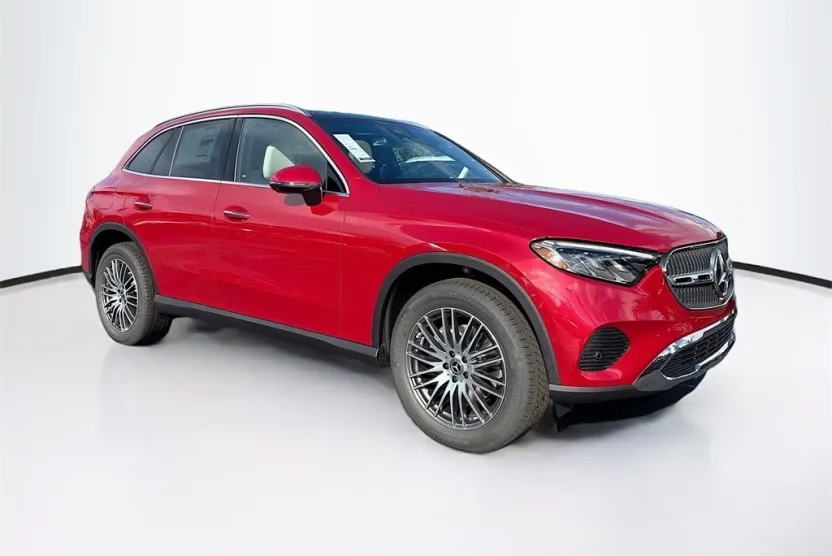 2026 Mercedes Benz GLC 300 photo 1