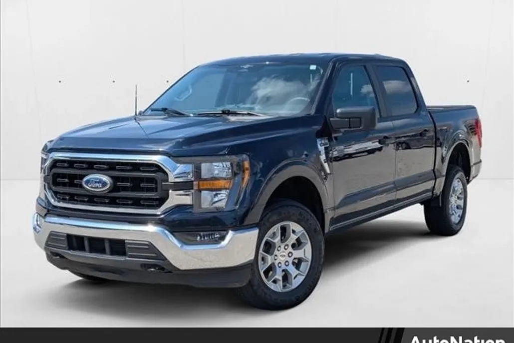 2023 Ford F-150 XLT photo 1