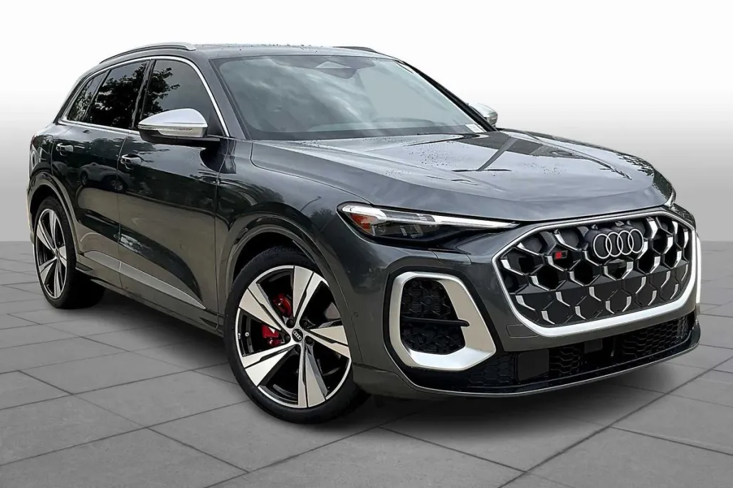 2025 Audi SQ5 Premium Plus photo 1