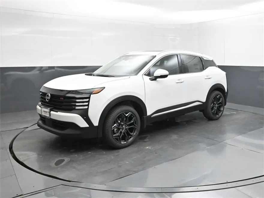 2025 Nissan Kicks SR photo 1