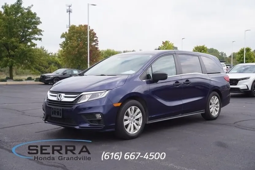 2019 Honda Odyssey LX photo 1