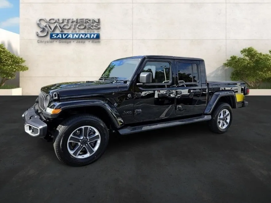 2024 Jeep Gladiator Sport S photo 1