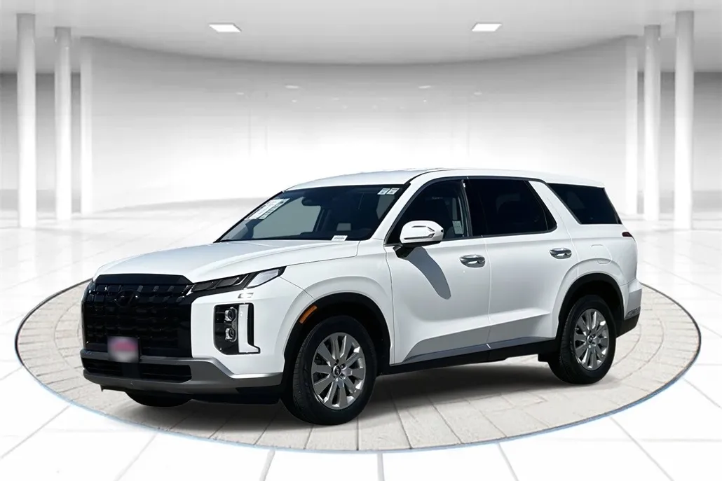 2023 Hyundai Palisade SE photo 1