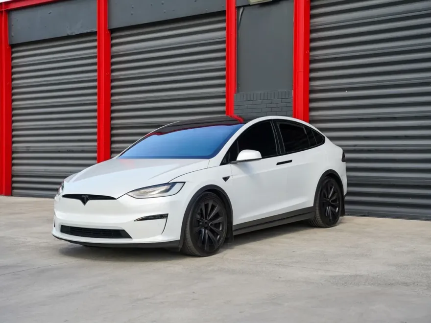 2023 Tesla Model X Standard Range photo 1