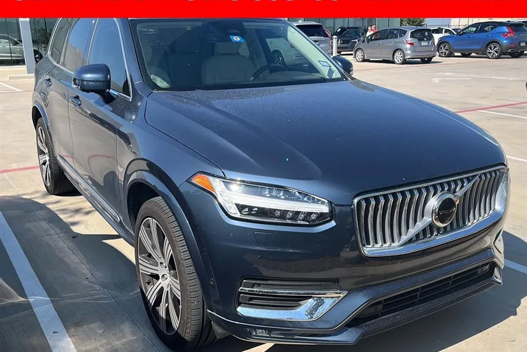 2024 Volvo XC90 Plus photo 1