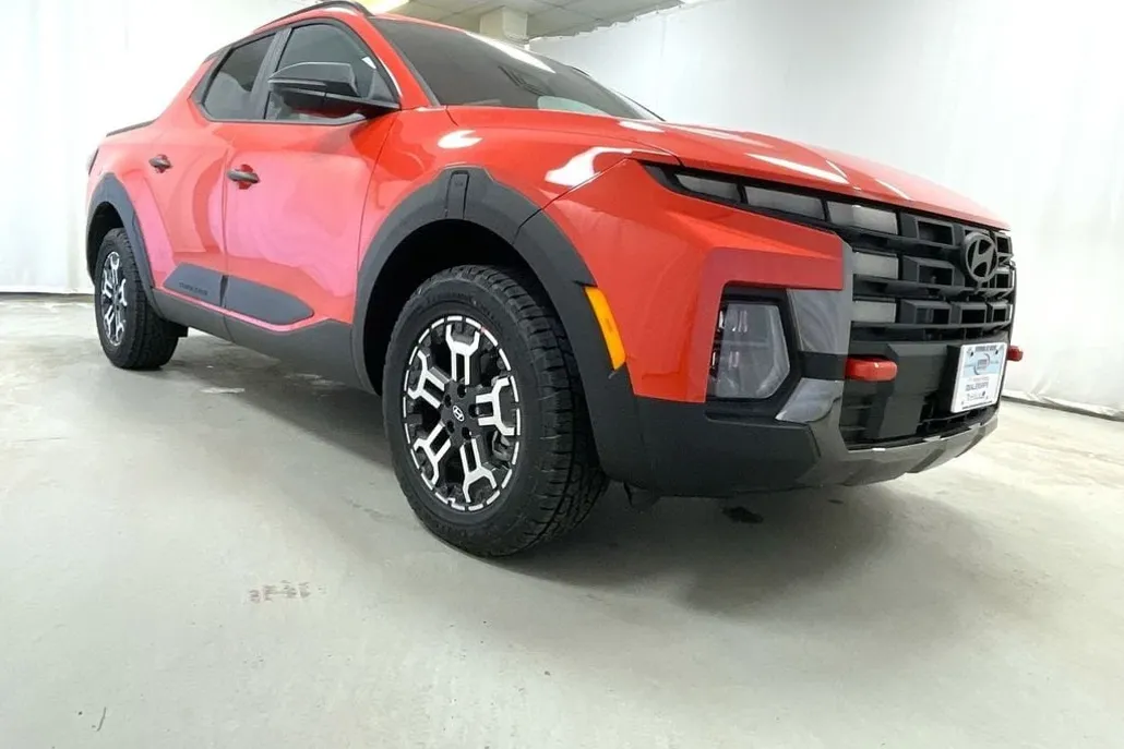 2025 Hyundai Santa Cruz XRT photo 1
