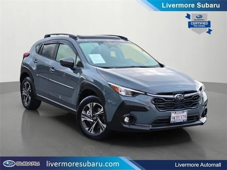 2024 Subaru Crosstrek Premium photo 1