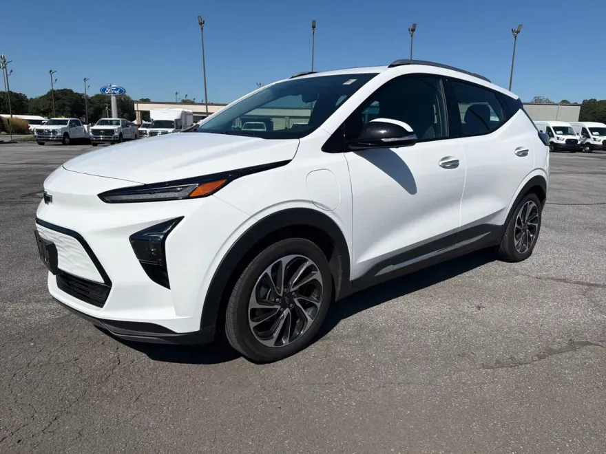 2023 Chevrolet Bolt EUV Premier photo 1
