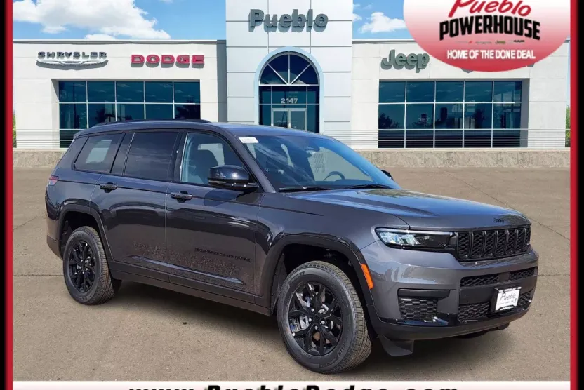 2025 Jeep Grand Cherokee Laredo Altitude photo 1