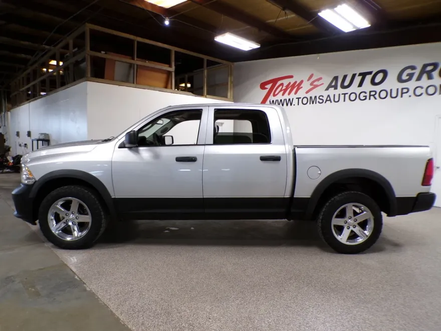 2016 Ram 1500 Express photo 1