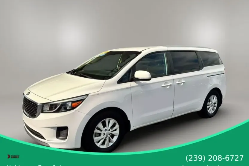 2016 Kia Sedona LX photo 1