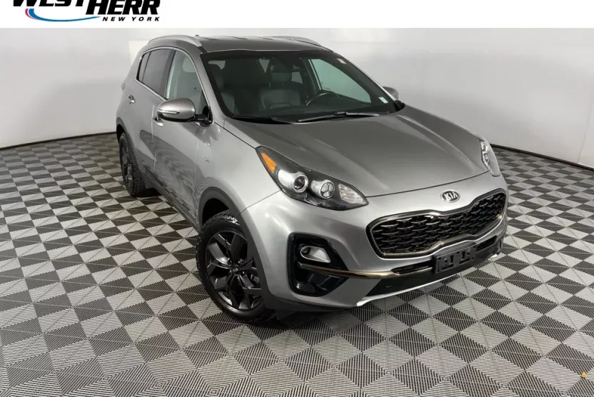 2020 Kia Sportage S photo 1