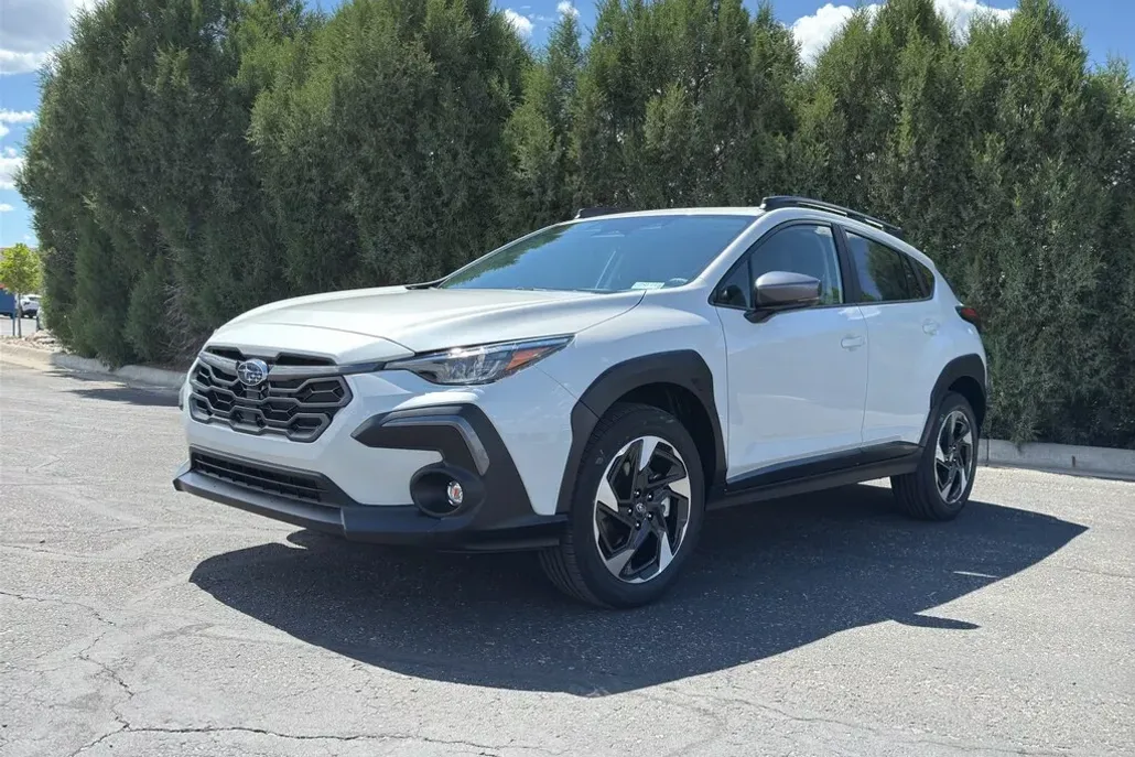 2025 Subaru Crosstrek Limited photo 1