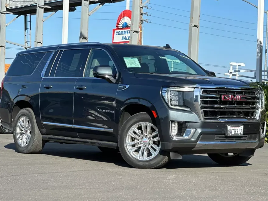 2021 Gmc Yukon XL SLT photo 1