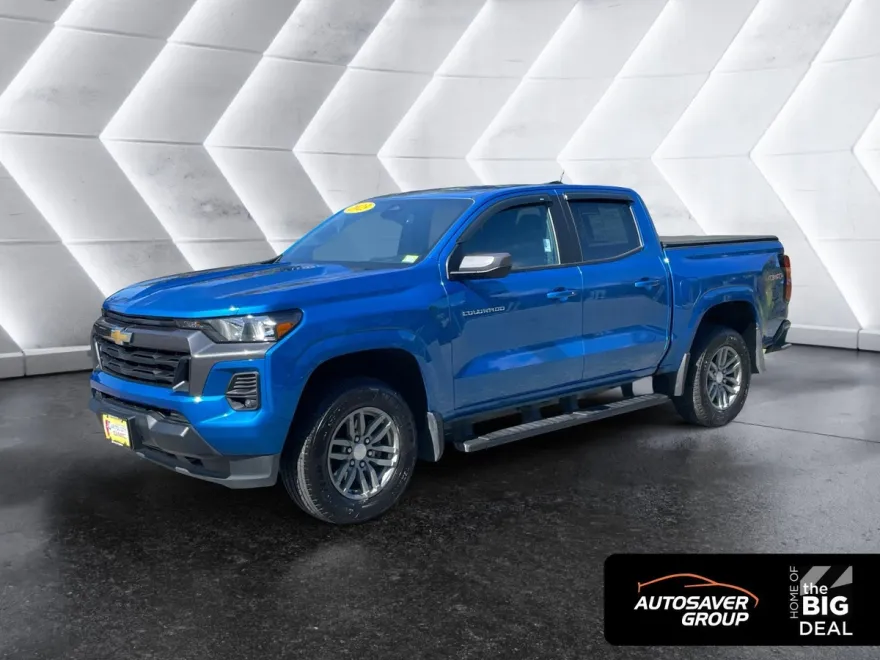 2023 Chevrolet Colorado LT photo 1
