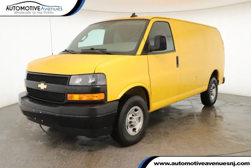 2023 Chevrolet Express Cargo 2500 Van photo 1