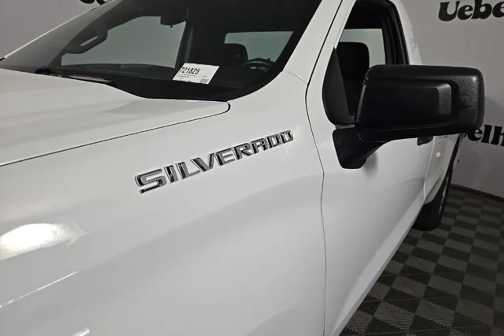 2024 Chevrolet Silverado 1500 photo 1