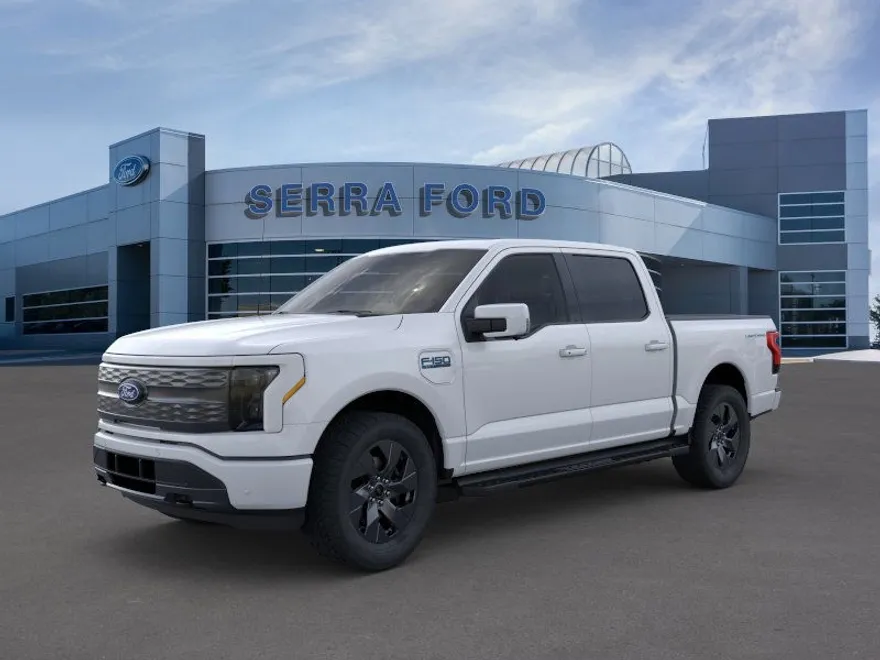 2025 Ford F-150 Lightning Lariat photo 1