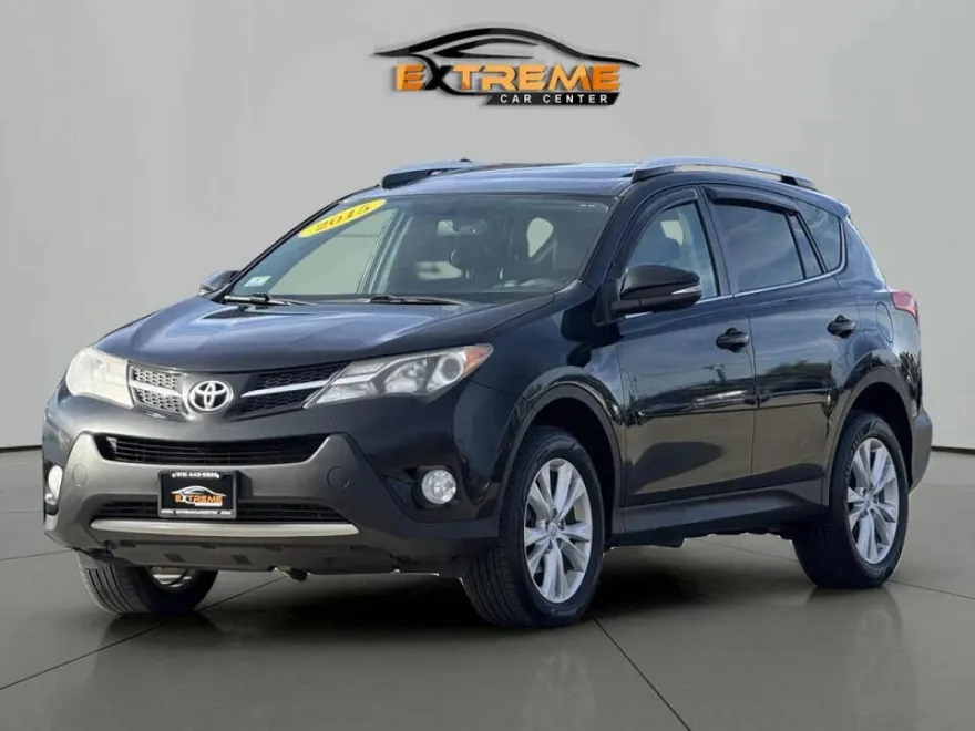 2015 Toyota RAV4 Limited photo 1