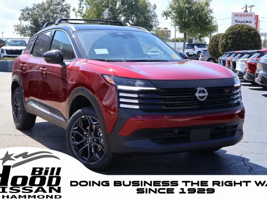 2026 Nissan Kicks SR photo 1
