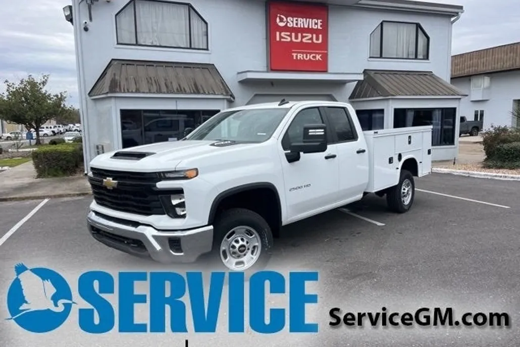 2024 Chevrolet Silverado 2500HD photo 1