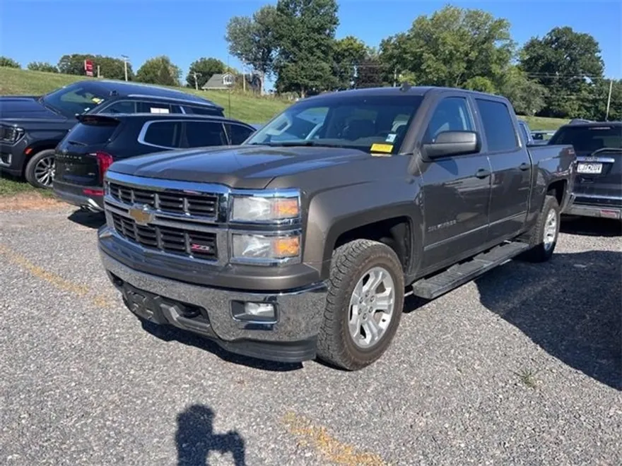 2014 Chevrolet Silverado 1500 LT photo 1