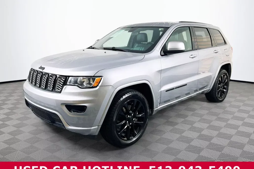 2021 Jeep Grand Cherokee Laredo X photo 1