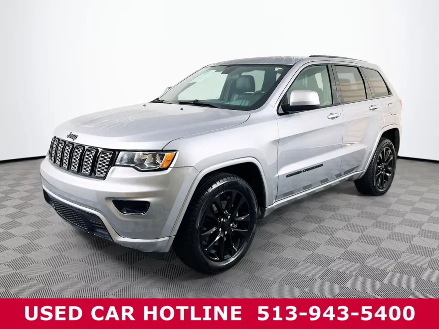 2021 Jeep Grand Cherokee Laredo X photo 1