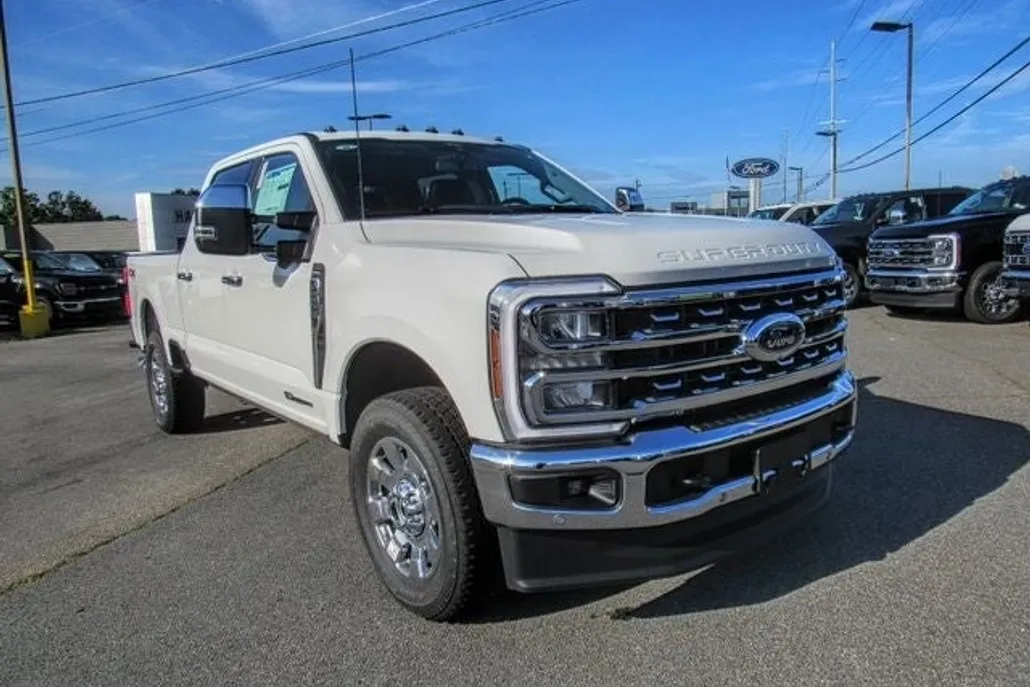 2025 Ford F-250 photo 1