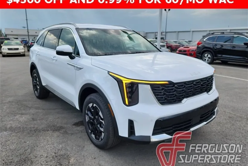 2025 Kia Sorento S photo 1