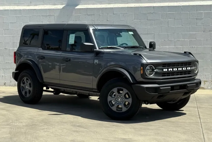 2025 Ford Bronco Big Bend photo 1