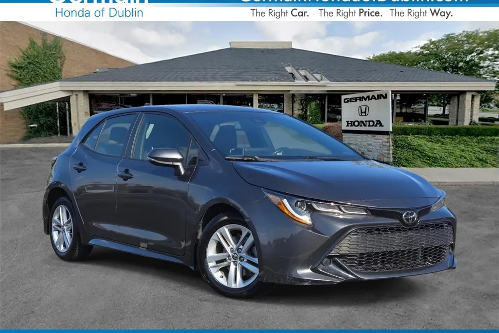 2022 Toyota Corolla SE photo 1