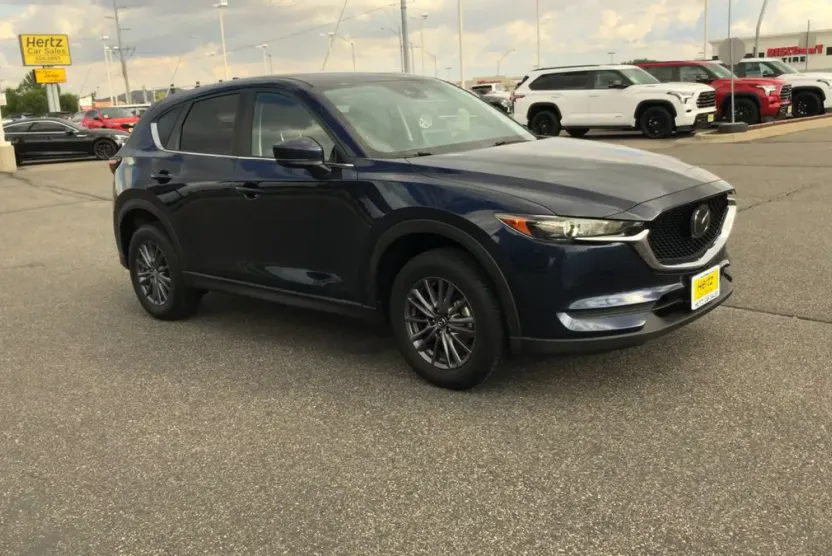 2021 Mazda CX-5 Touring photo 1