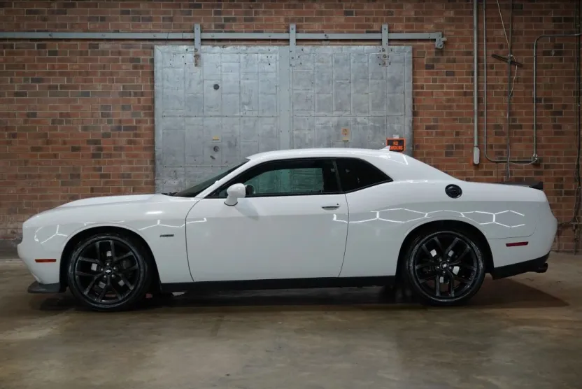 2019 Dodge Challenger R/T photo 1