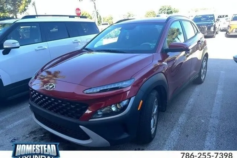 2023 Hyundai Kona SEL photo 1