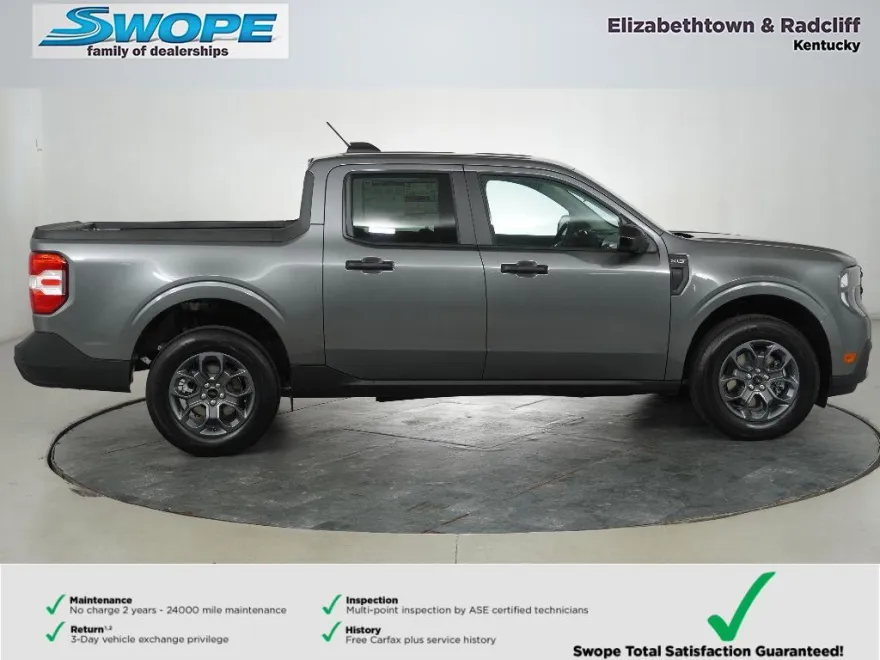 2025 Ford Maverick XLT photo 1