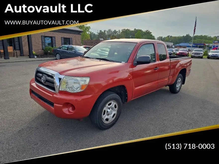 2005 Toyota Tacoma Base photo 1