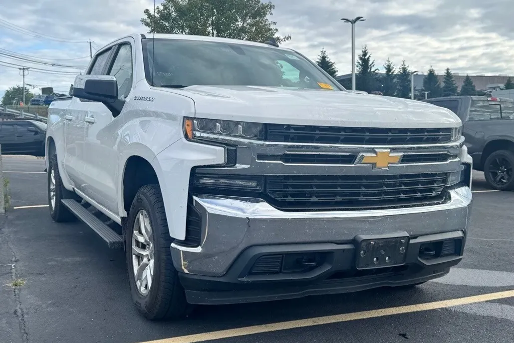 2020 Chevrolet Silverado 1500 LT photo 1