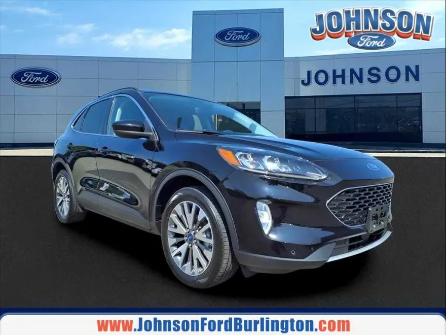 2022 Ford Escape Titanium photo 1