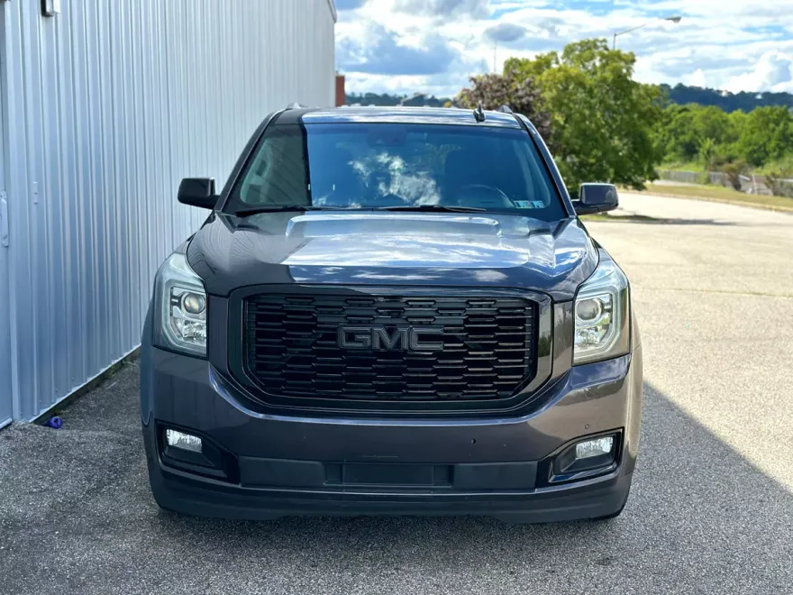 2016 Gmc Yukon SLT photo 1